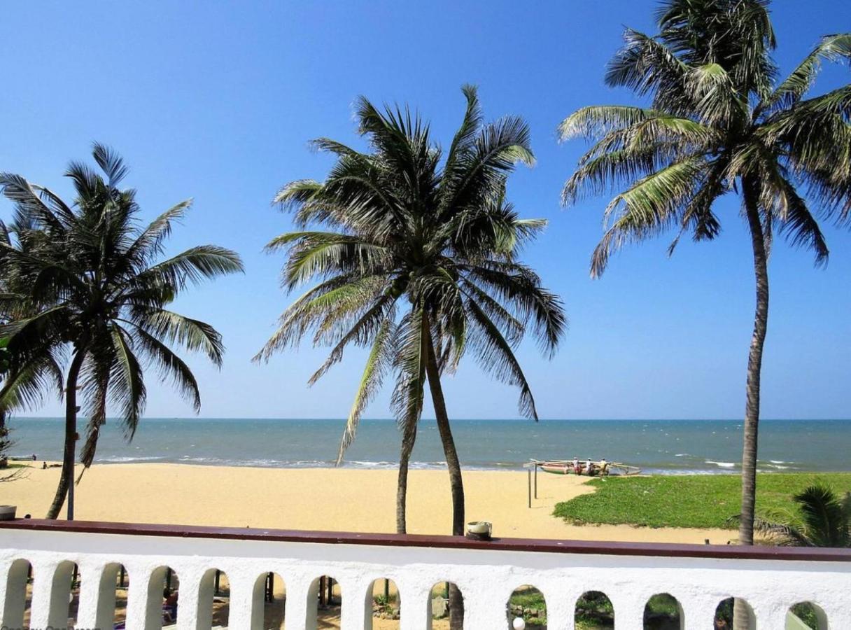 Hotel Silver Sands Negombo Buitenkant foto