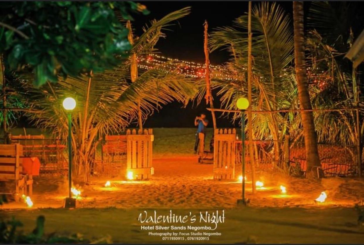 Hotel Silver Sands Negombo Buitenkant foto