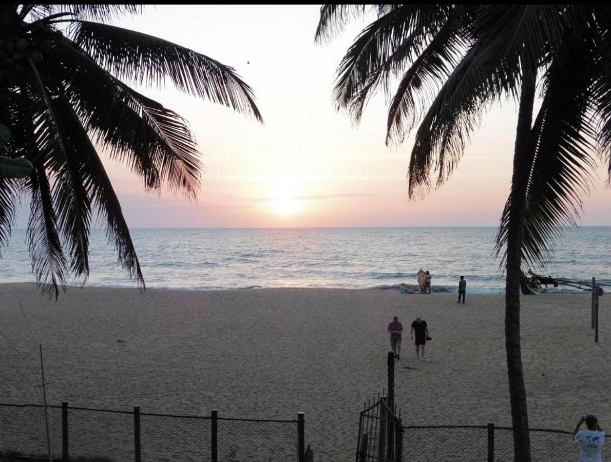 Hotel Silver Sands Negombo Buitenkant foto